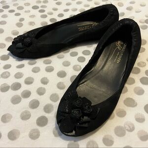 Donald Pliner Black Suede Flower Peep Toe with Elastic Flats Size 6